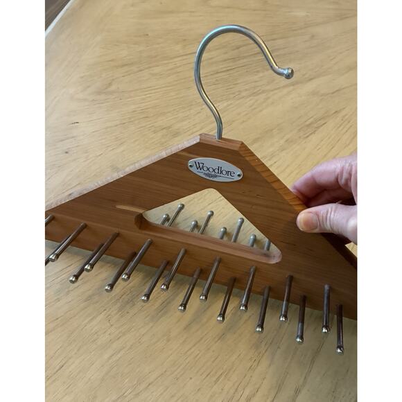 WOODLORE Tie Belt Hanger Holder Rack 40 Pegs Cedar Wood Closet Organizer - Picture 5 of 8